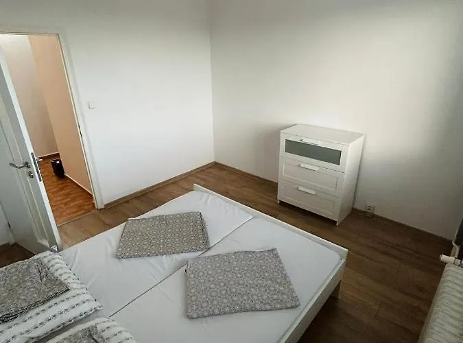 Plne Vybaveny 3 Izbovy *