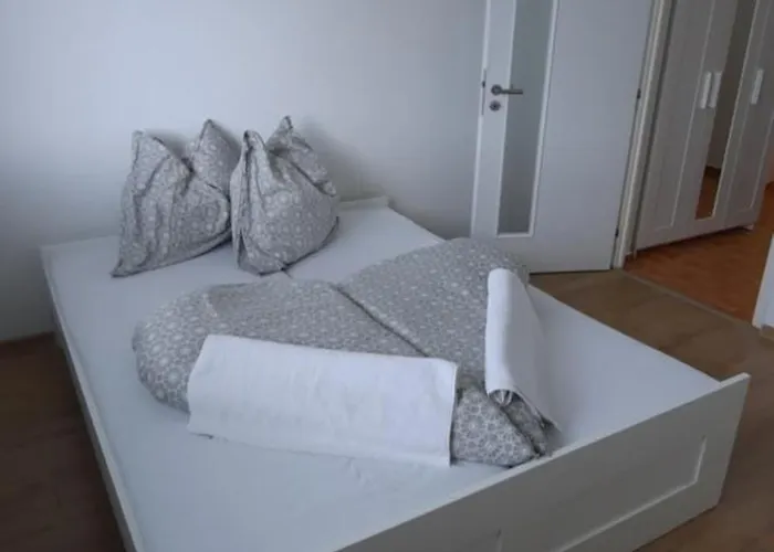 Plne Vybaveny 3 Izbovy Lägenhet Stropkov